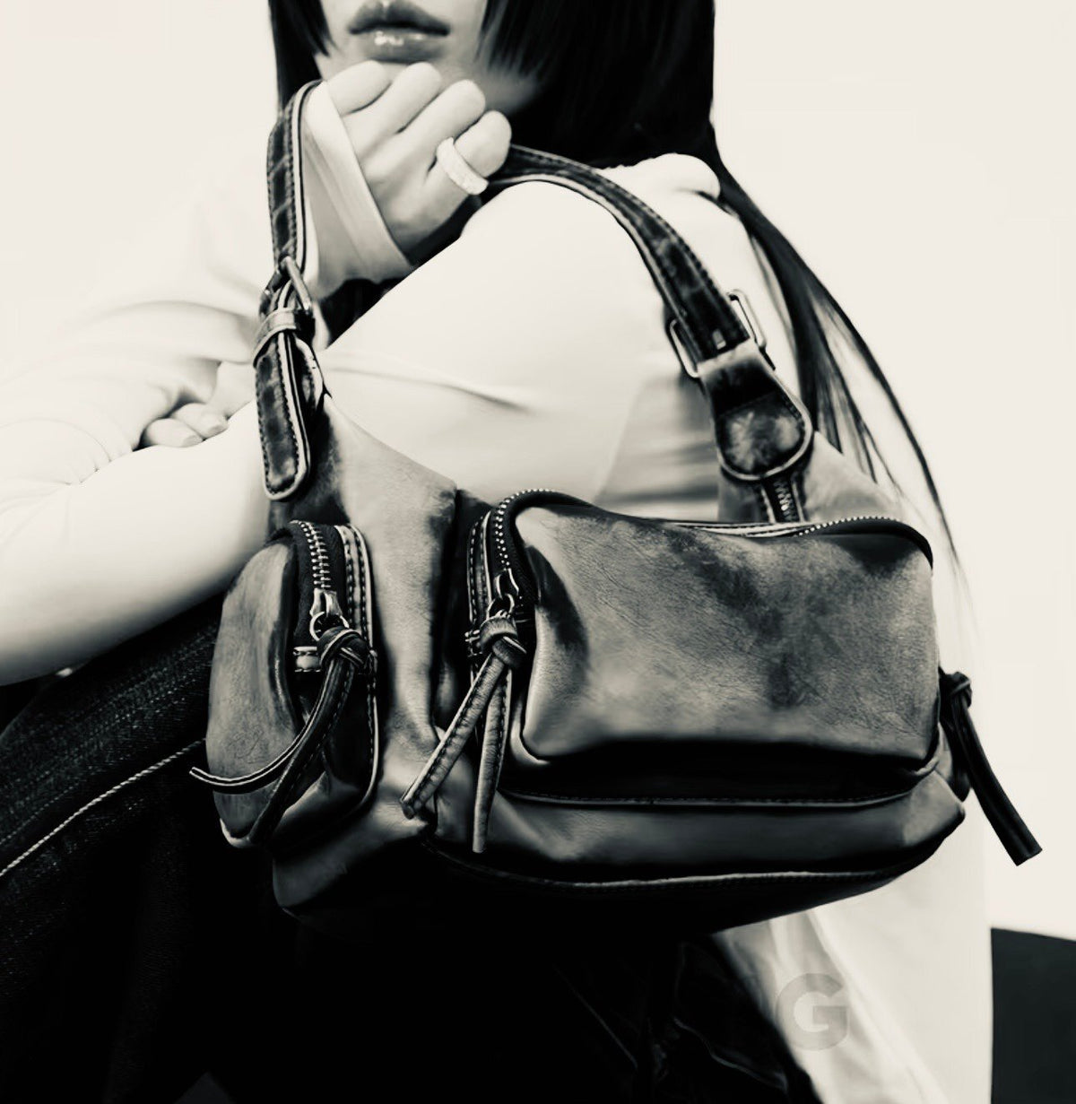 New -Chic -Vintage Inspired -Genuine Leather Motorcycle Style Shoulder Bag