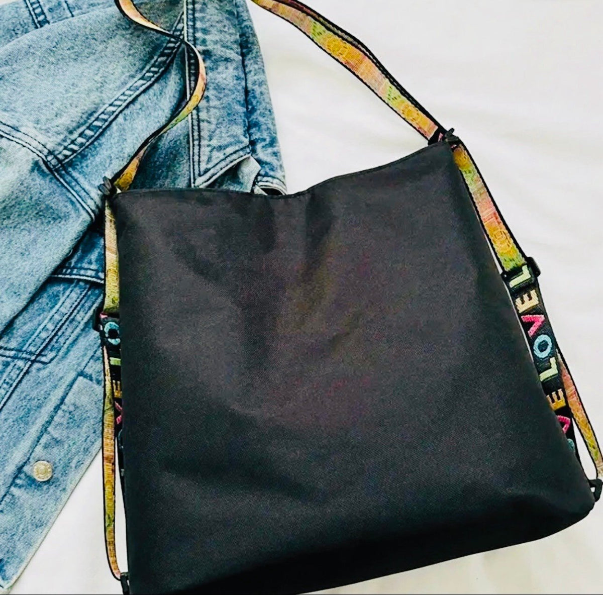 New  -Multifunctional -Vintage Inspired Graphic Design Tote Bag