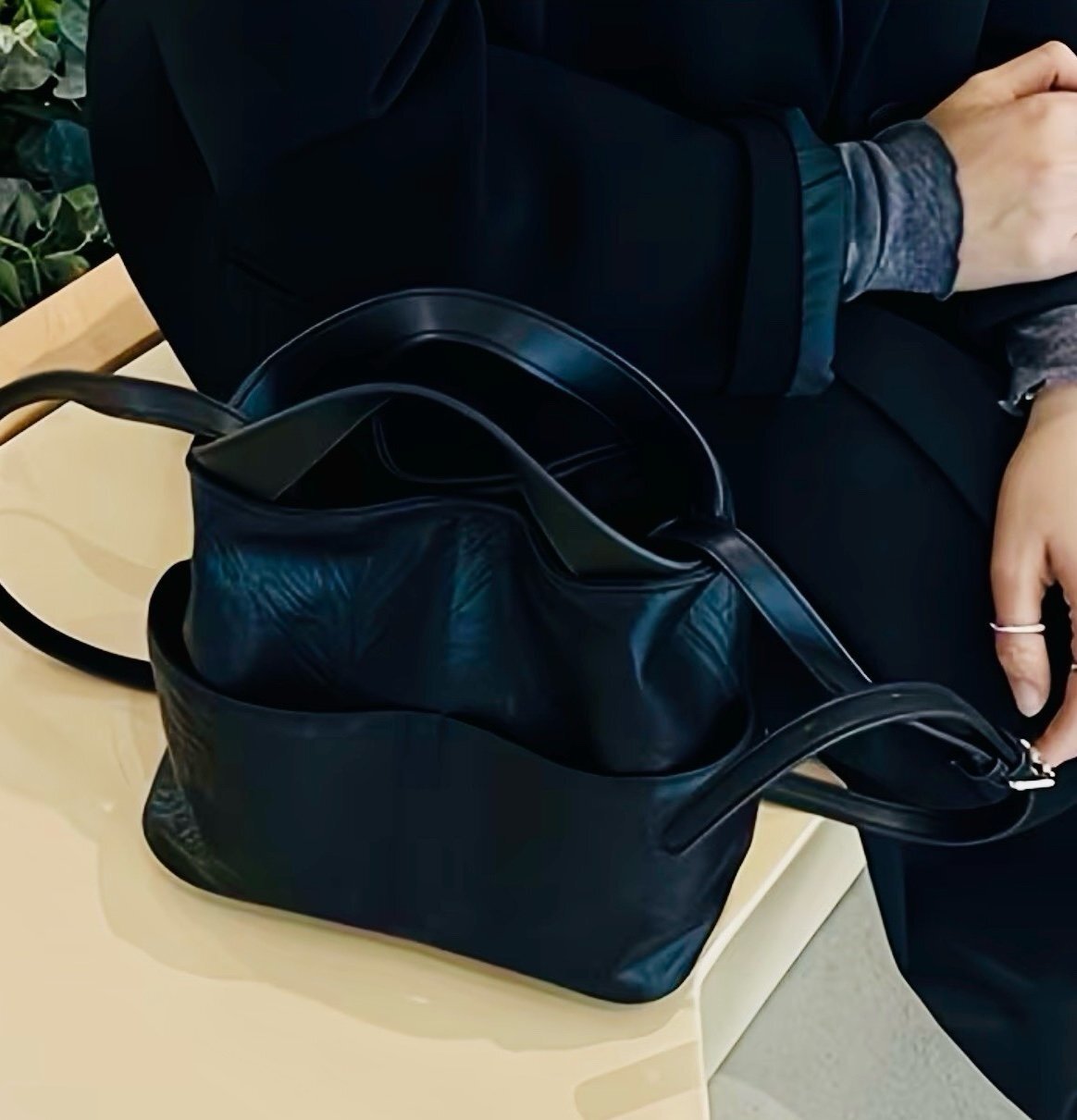 New -Super Cute -Vintage Inspired -Faux Leather Bucket Style Bag -Black