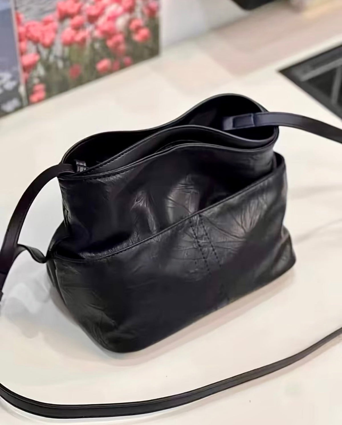 New -Super Cute -Vintage Inspired -Faux Leather Bucket Style Bag -Black