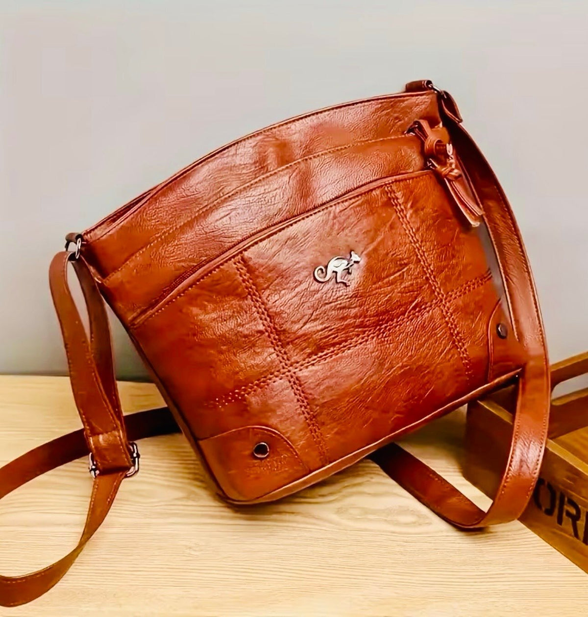 New -Trendy -Large Capacity -Faux Leather Crossbody /Shoulder Bag  -Brown