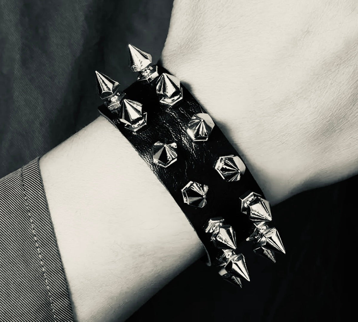 New - Fun ! - Pink Double Row Spike Design Faux Leather Studded Bracelet