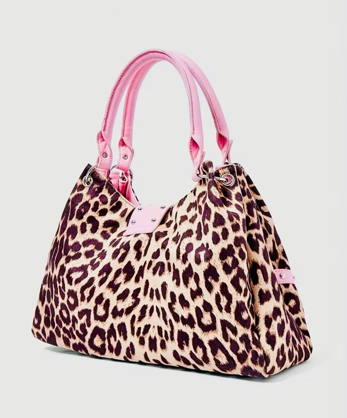 New -Beautiful -Faux Leather Leopard Print Design Shoulder Bag w/Stud Accents