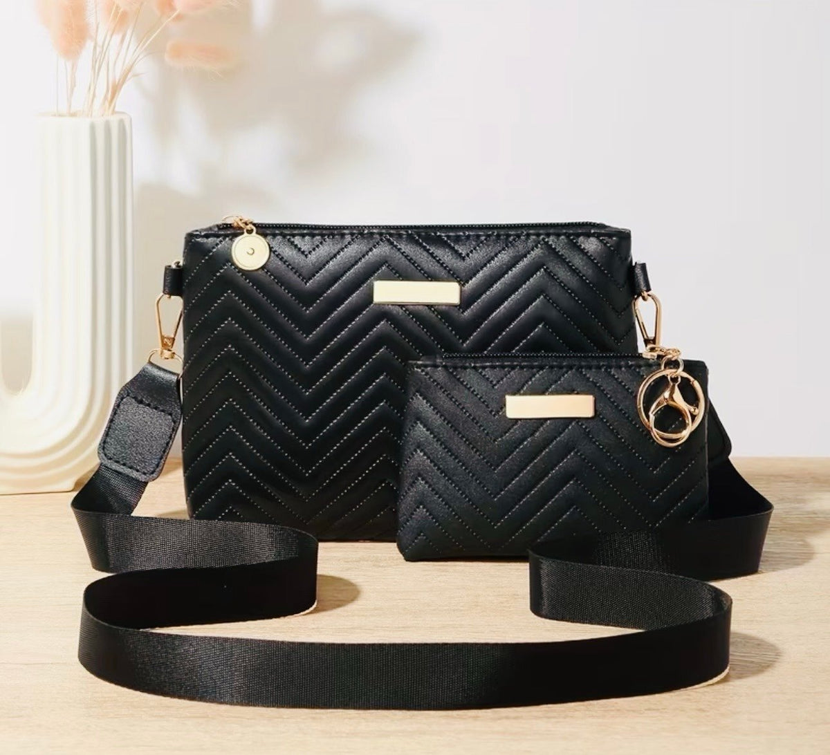 New -Super Cute -2Pcs -Vintage Inspired Faux Leather Shoulder Bag Set -Black