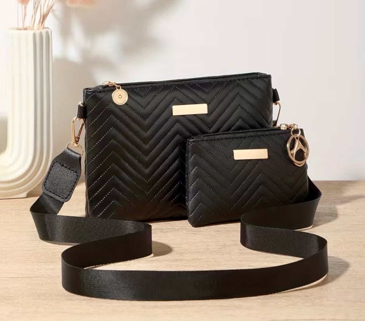 New -Super Cute -2Pcs -Vintage Inspired Faux Leather Shoulder Bag Set -Black
