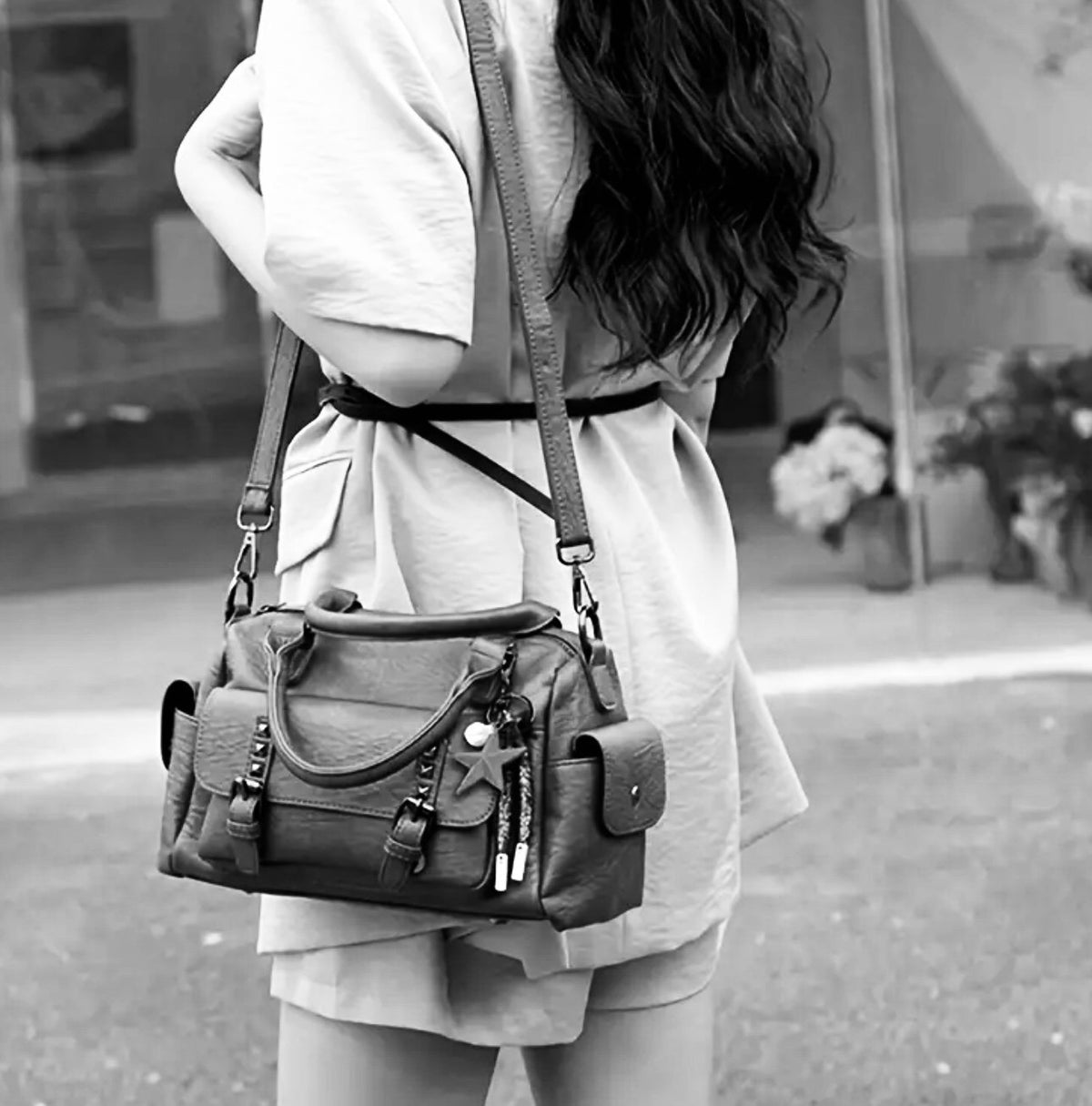 New - Chic - Vintage Inspired Faux Leather Satchel Style Shoulder Bag - Black